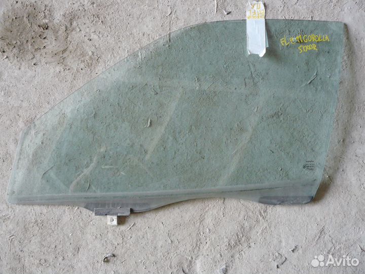 Стекло двери передней левой Toyota Corolla Е11