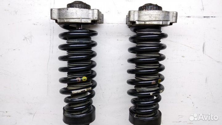 Амортизатор передний Volkswagen Touareg 7L 3.6