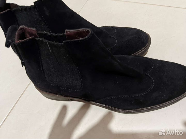 Женская одежда и обувь