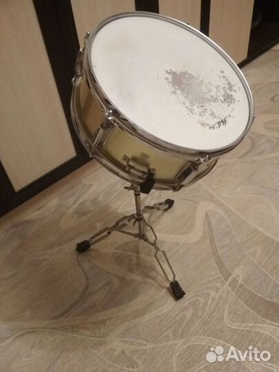 Стойка и малый барабан