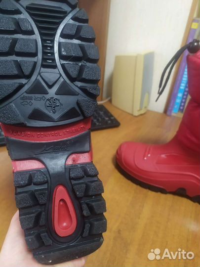 Резиновые сапоги