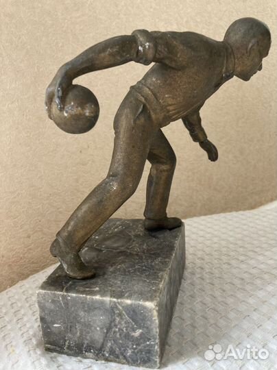 Статуэтка «Игрок в боулинг«Германия 1936-37 год