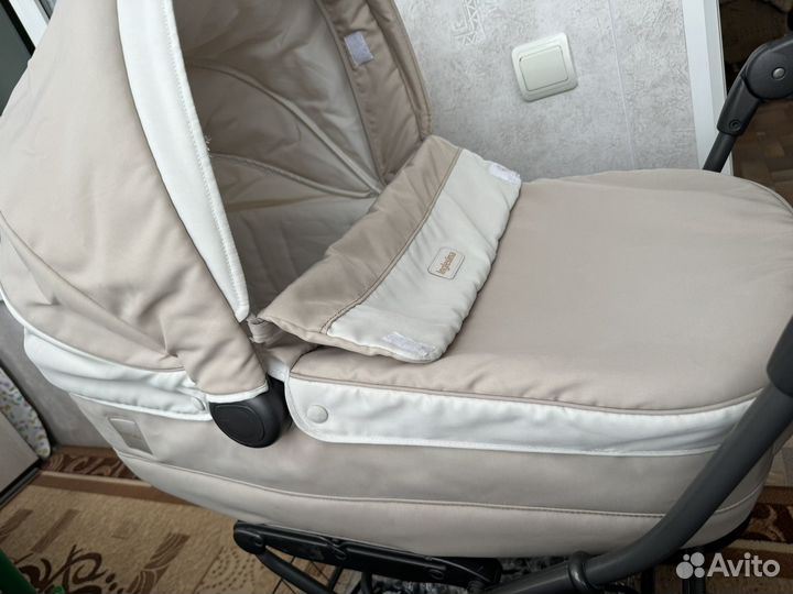 Коляска люлька inglesina sofia на шасси comfort