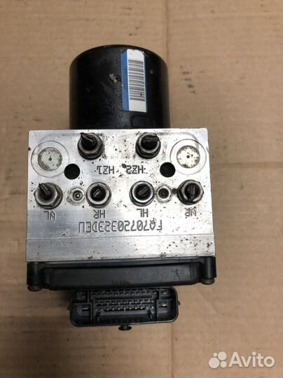 Блок ABS Фольксваген Пассат Б6; В6