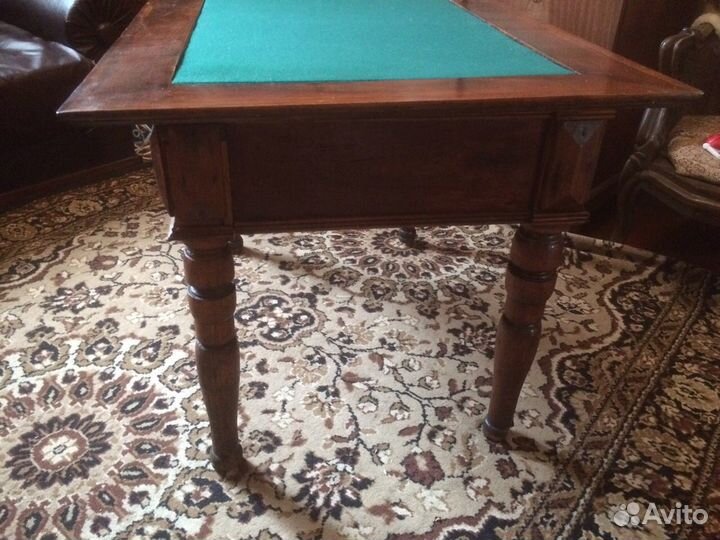 Стол ломберный.Дуб,сукно. Начало 20 века