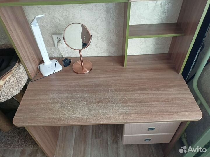 Детский письменный стол бу