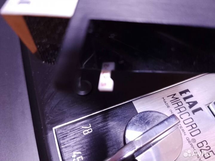 Проигрыватель винила Elac Miracord 625