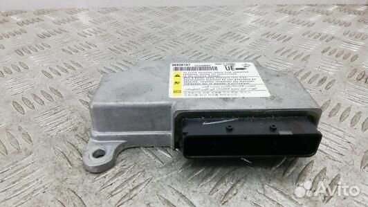 Блок управления airbag opel antara (93X16OQ01)