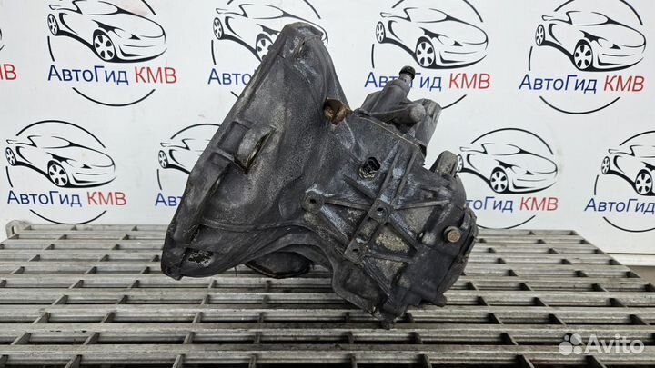 МКПП (механическая коробка переключения передач) C