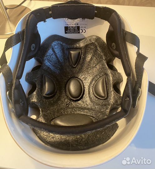 Шлем для ездового спорта