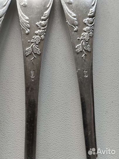 Вилки мельхиоровые. На доставке