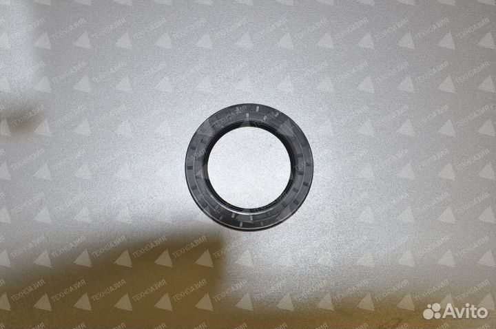 Сальник с пружиной (80х125х12 мм)