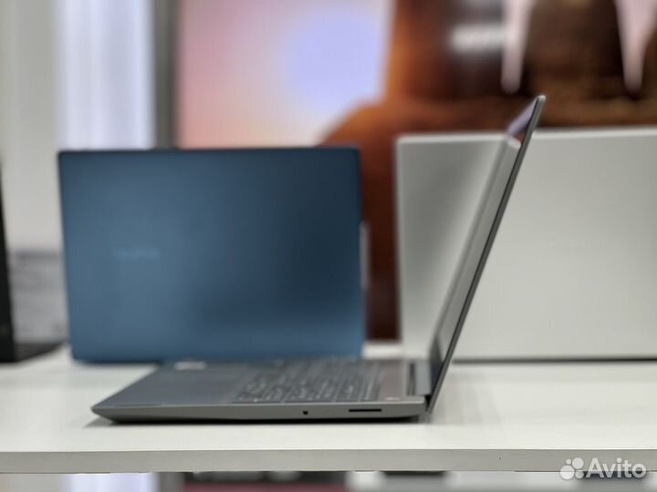 Мощный ноут IPS Ryzen 5 6 ядер SSD512g