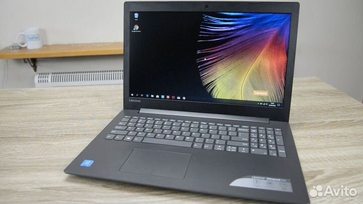 Ноутбук lenovo
