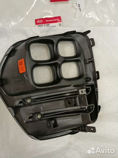 Рамка противотуманной фары правая KIA sportage 4