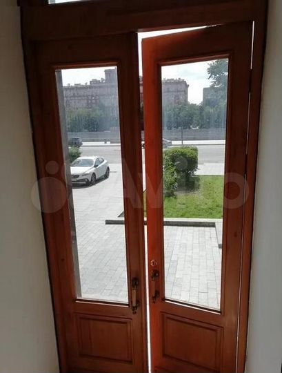 Сдам торговое помещение, 267 м²