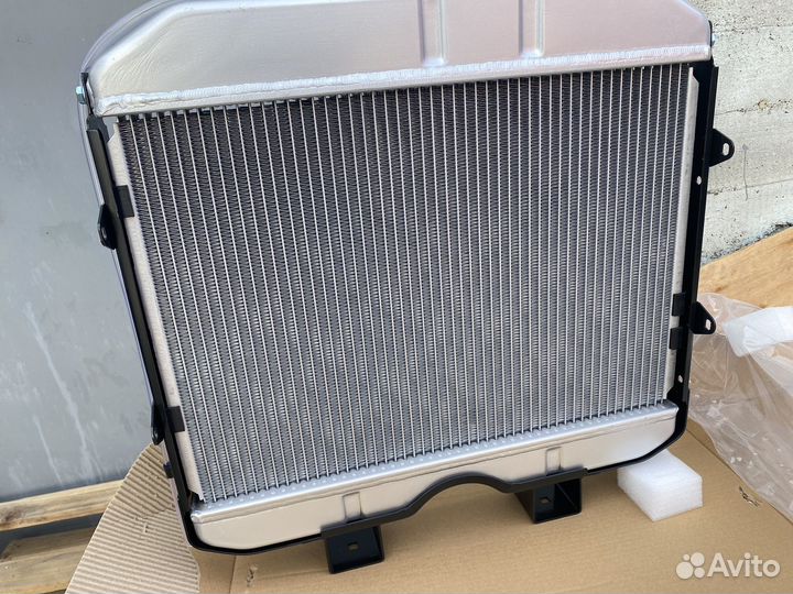 Радиатор охлаждения на УАЗ