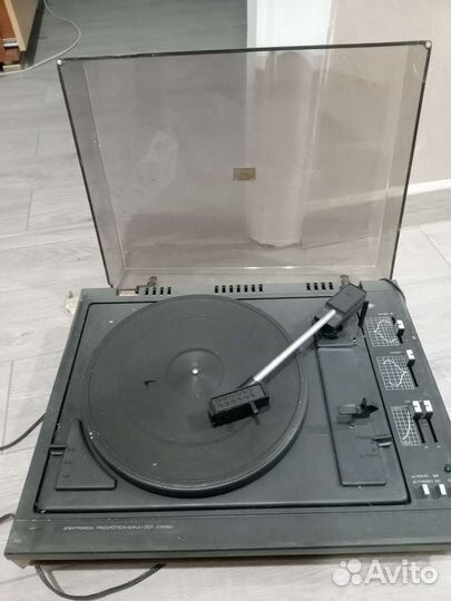 Проигрыватель винила