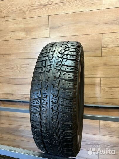 Pirelli Winter 160 Studdable Plus 205/65 R15