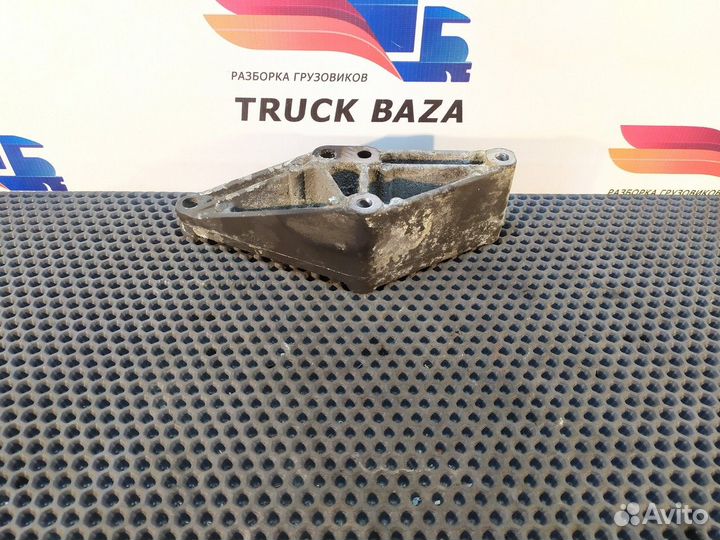 1653294 Кронштейн патрубка интеркулера Daf XF105