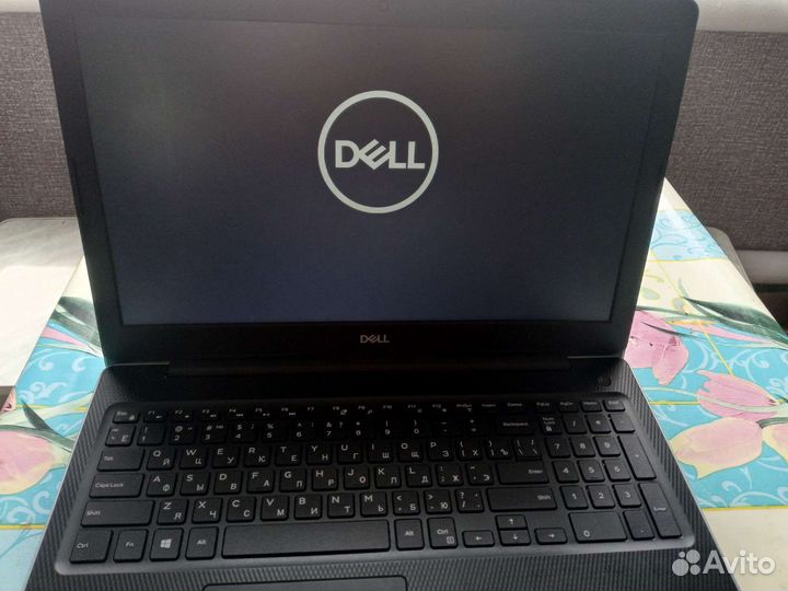 Ноутбук dell inspiron