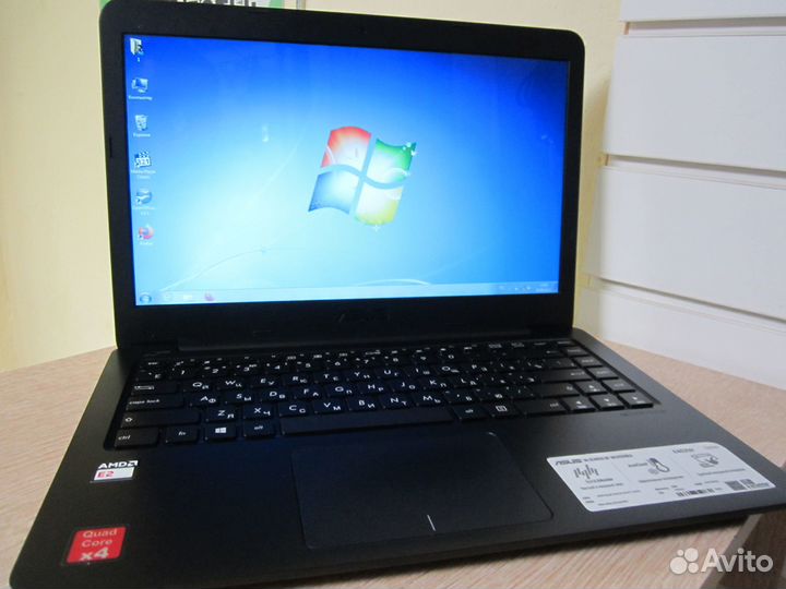 Нетбук asus E402W