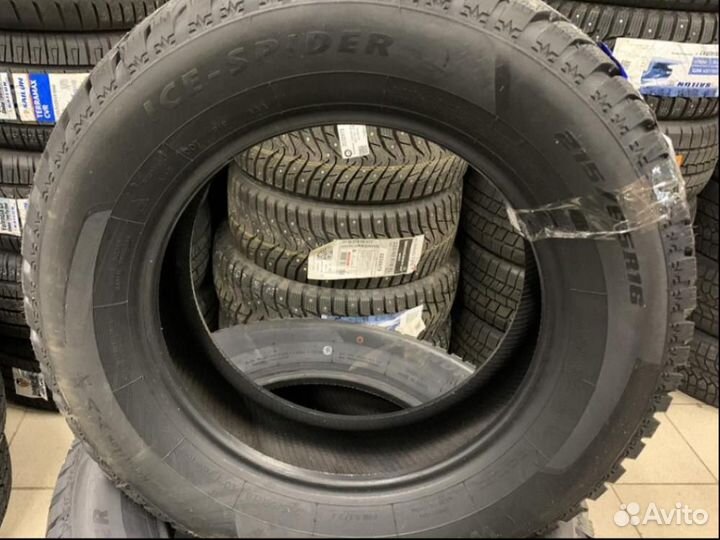 Windforce Ice-Spider 215/65 R16 102T