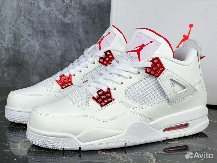 Nike Air Jordan 4 Retro Metallic Red