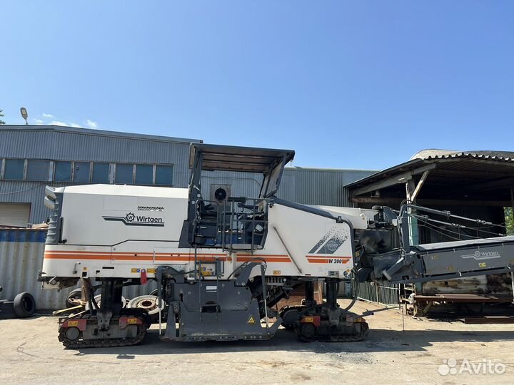 Дорожная фреза Wirtgen W 200, 2013