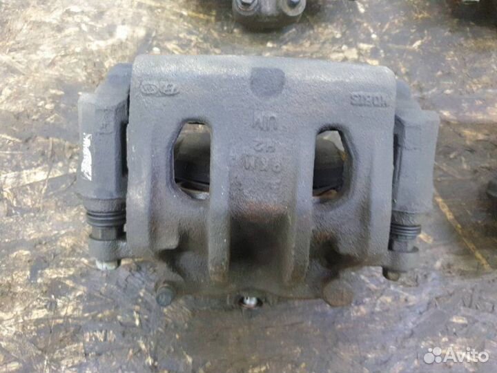 Суппорт тормозной Kia Sorento Prime 3 2.2D 2019