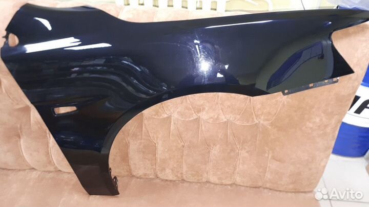 Крыло переднее правое левое Митсубиси Лансер 10