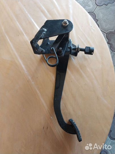 Педаль сцепления УАЗ Патриот