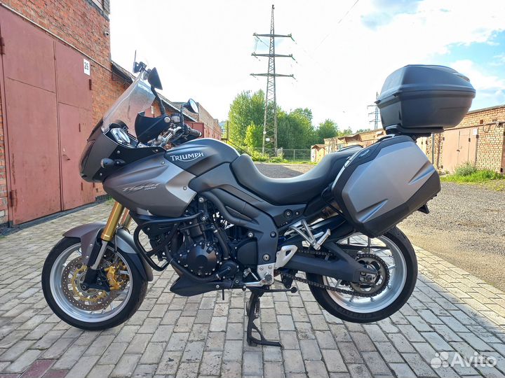 Triumph tiger 1050