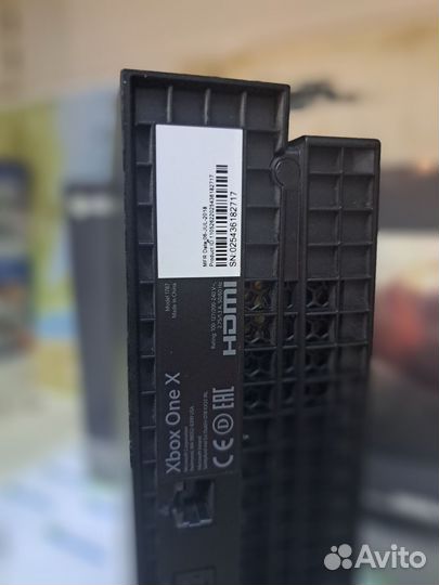 Xbox One X+Mk11