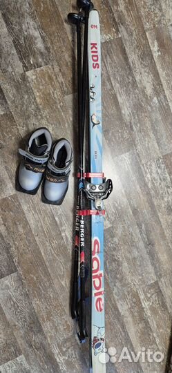 Продам лыжи детские
