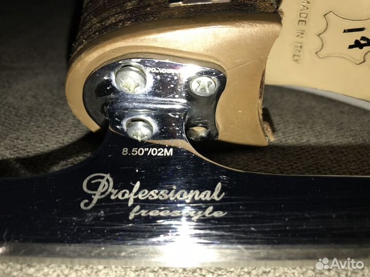 Коньки фигурные профессиональные