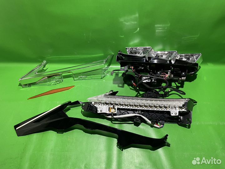 Элементы левой фары Lexus RX 4 2016-2019