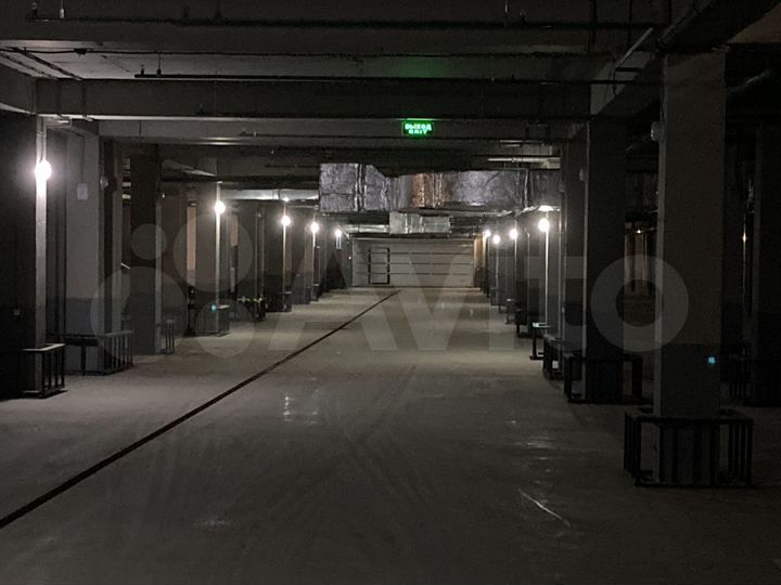 Машиноместо, 21 м²