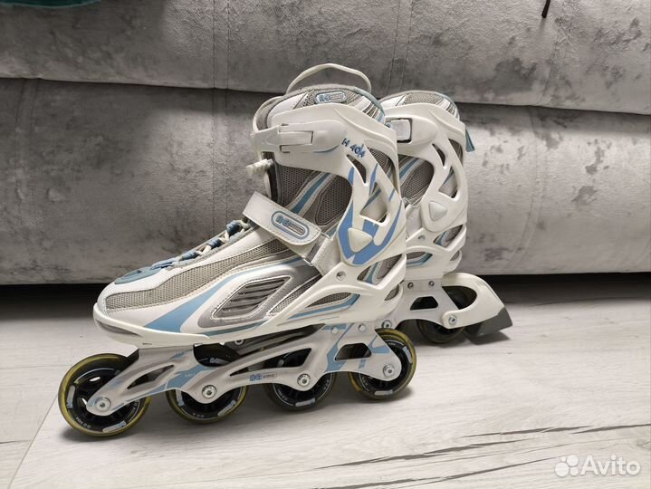 Роликовые коньки