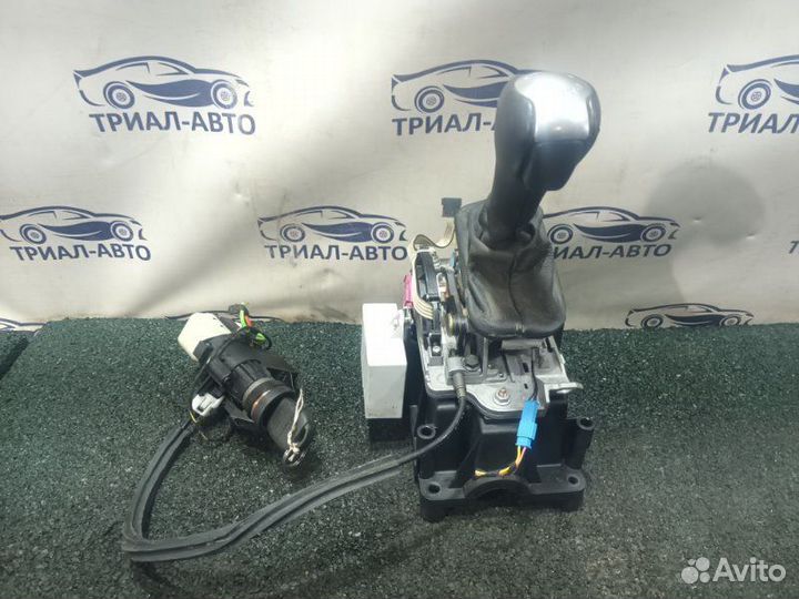 Range Rover Кулиса