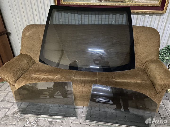 Стёкла оригинал задние на Камри 55 (2017г)