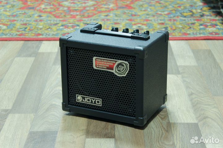 Гитарный с цифровыми эффектами, 15Вт Joyo