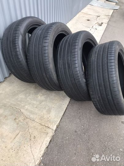 Pirelli P Zero 285/45 R21 113Y