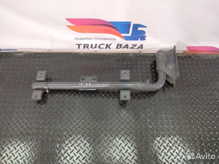 Кронштейн крыла переднего правого Iveco Stralis