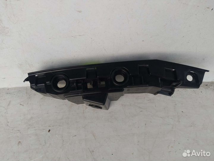 Кронштейн пер-прав- бампера Фольксваген Поло 6