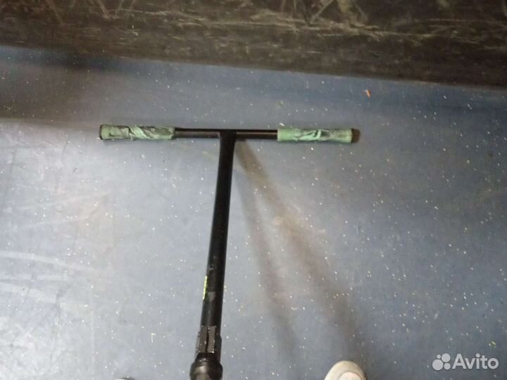 Трюковой самокат стрит