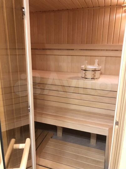 Дом 240 м² на участке 18 сот.