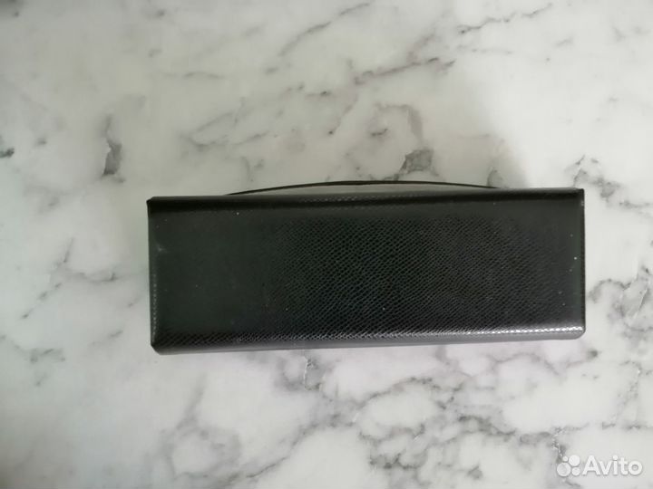 Футляр для очков