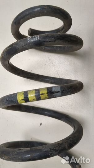 Пружина подвески Audi Q3, 2016