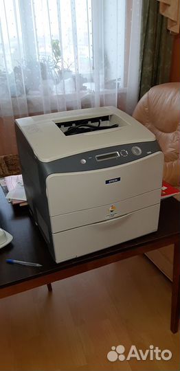 Цветной лазерный принтер epson AcuLaser C1100